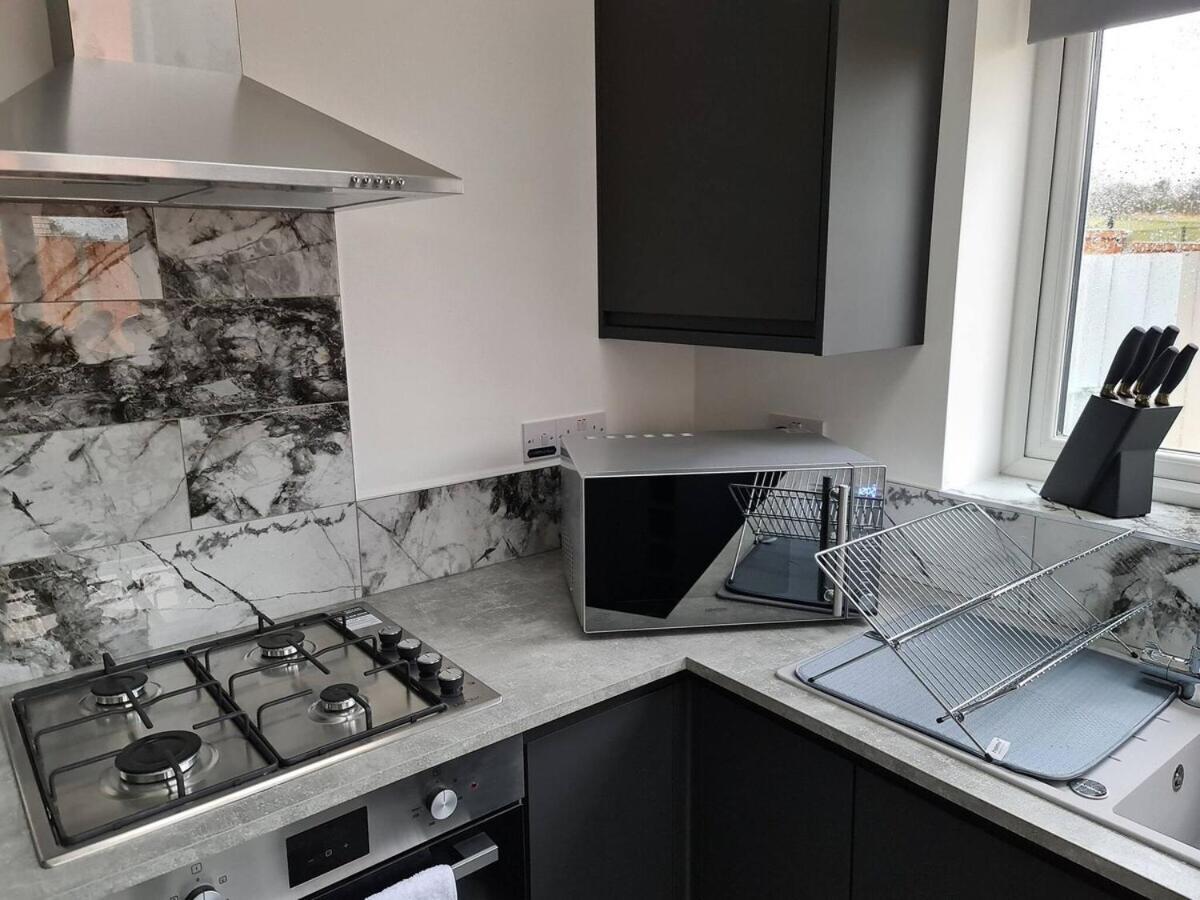 Sav 5 Bed Luxury Detached House In Leicester Humberstone Номер фото