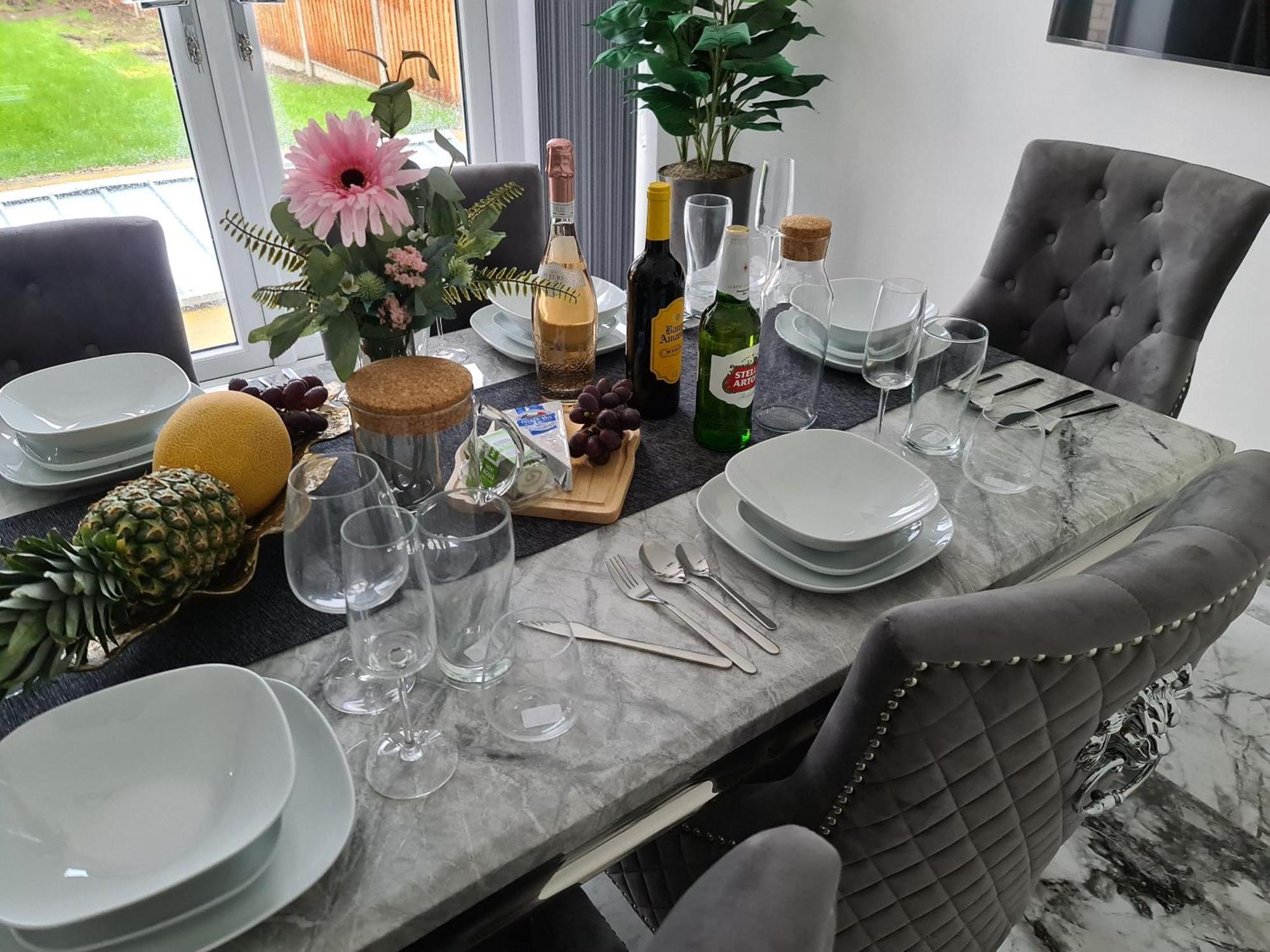 Sav 5 Bed Luxury Detached House In Leicester Humberstone Экстерьер фото